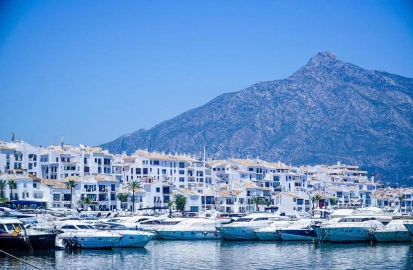 Julieta Apartment Estepona